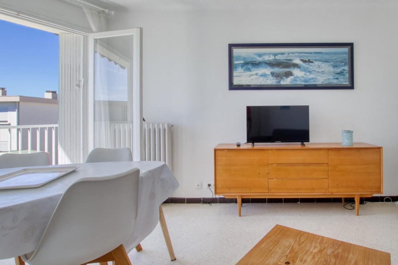 Appartement Bright 60m Near The *